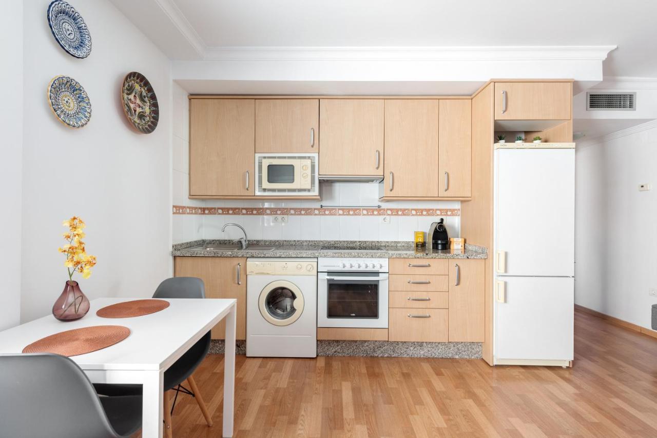 Carmen Estacion Apartment Малага Екстериор снимка